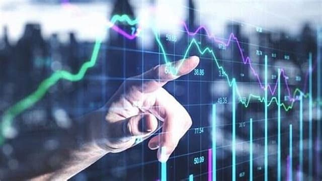 افزایش ۴ هزار و ۸۱۰ واحدی شاخص کل بورس
